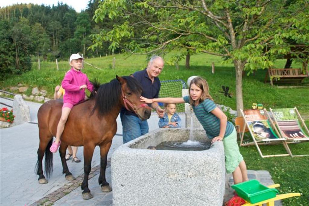 Apartamento Oberdeutinghof Saalfelden Exterior foto